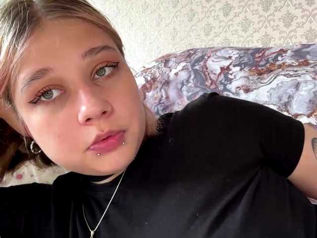 IvoryKranz live cam on BongaCams