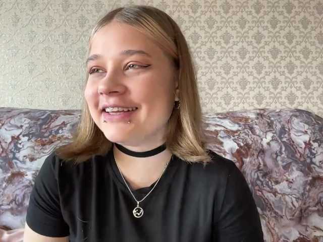 IvoryKranz live cam on BongaCams