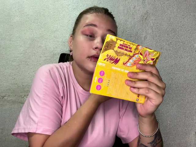 IvoryKranz live cam on BongaCams