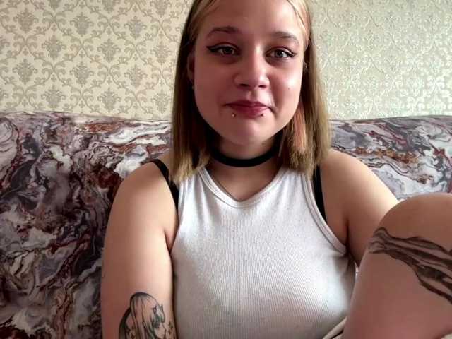 IvoryKranz live cam on BongaCams