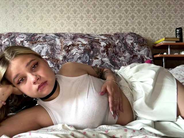 IvoryKranz live cam on BongaCams