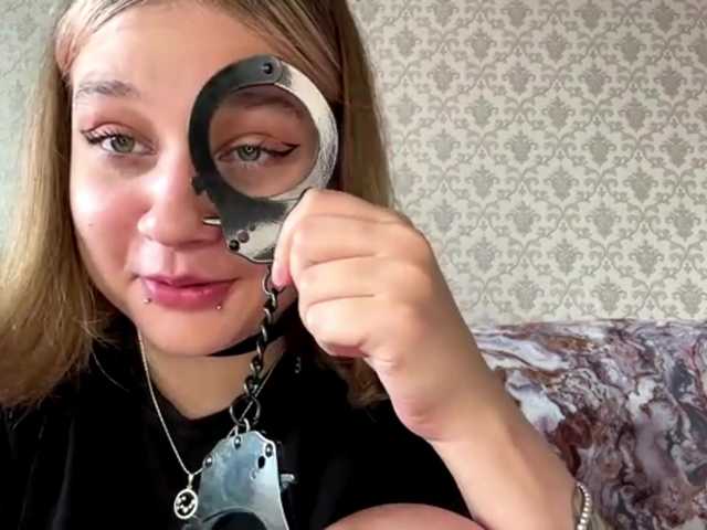 IvoryKranz live cam on BongaCams