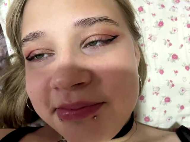 IvoryKranz live cam on BongaCams