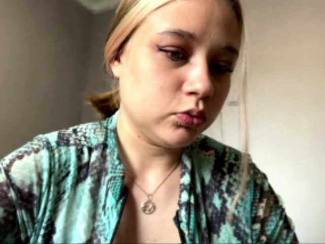 IvoryKranz live cam on BongaCams