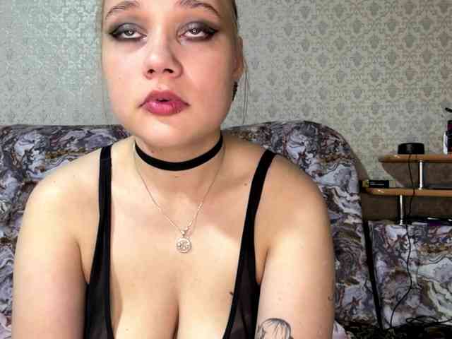 IvoryKranz Sex Cam Show