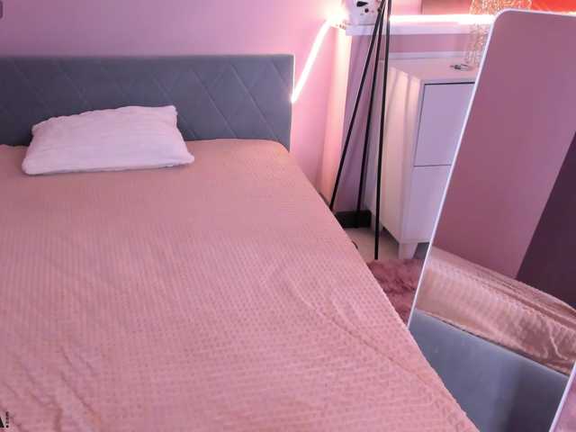 serinella live cam on BongaCams