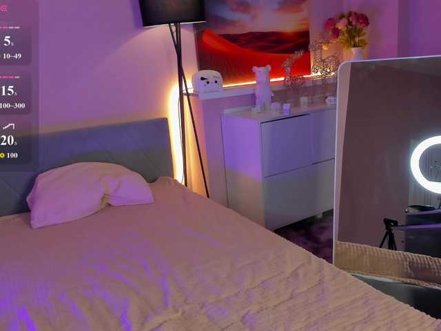 serinella live cam on BongaCams