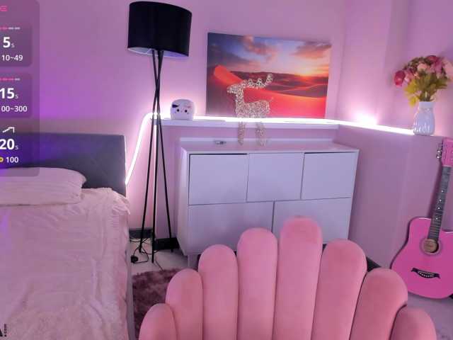 serinella live cam on BongaCams