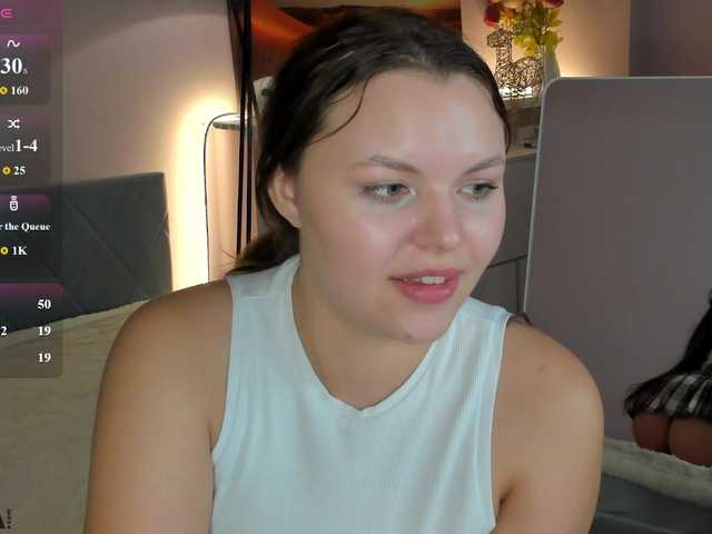 serinella live cam on BongaCams