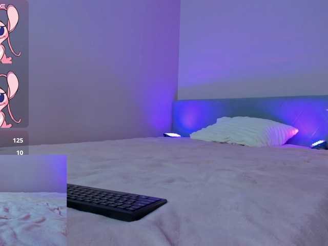 serinella live cam on BongaCams