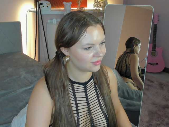 serinella live cam on BongaCams