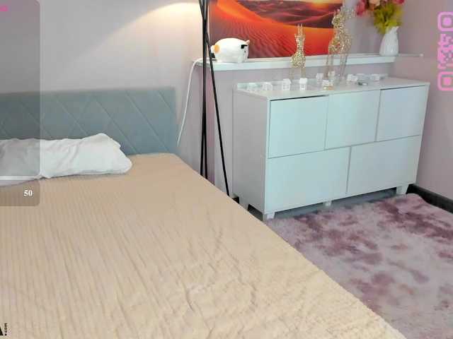 serinella live cam on BongaCams