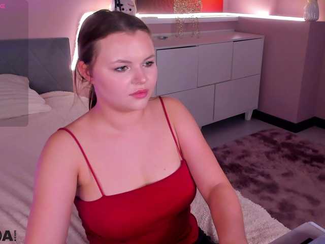 serinella live cam on BongaCams