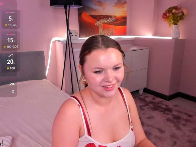 serinella live cam on BongaCams