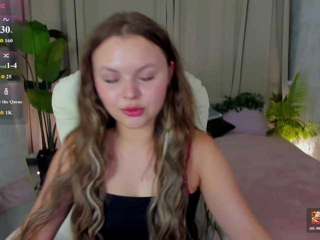 serinella live cam on BongaCams