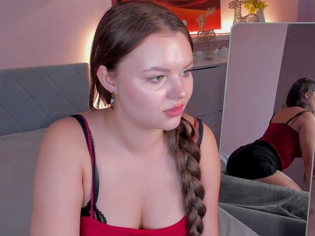 serinella live cam on BongaCams