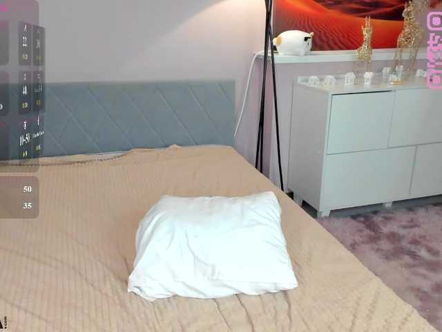 serinella live cam on BongaCams