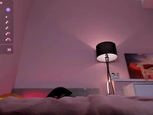serinella live cam on BongaCams