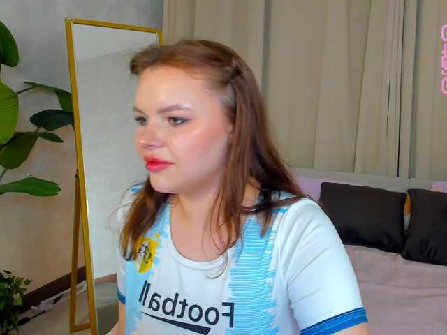 serinella live cam on BongaCams