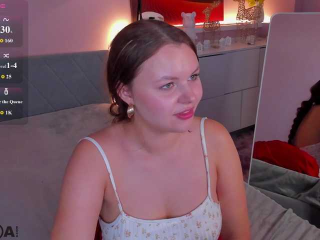 serinella live cam on BongaCams