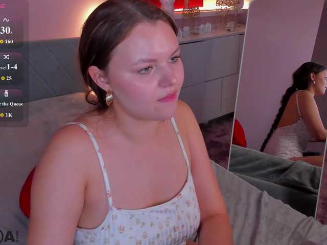serinella live cam on BongaCams