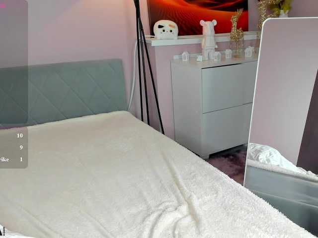 serinella live cam on BongaCams