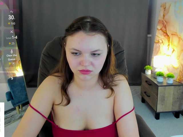 serinella live cam on BongaCams