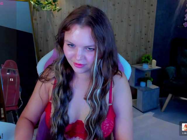 serinella live cam on BongaCams
