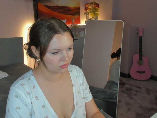 serinella live cam on BongaCams