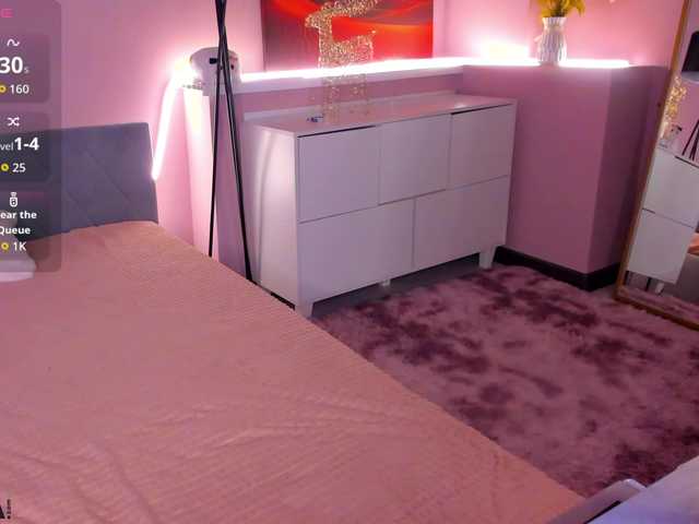 serinella live cam on BongaCams