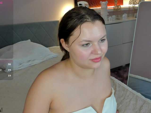serinella live cam on BongaCams