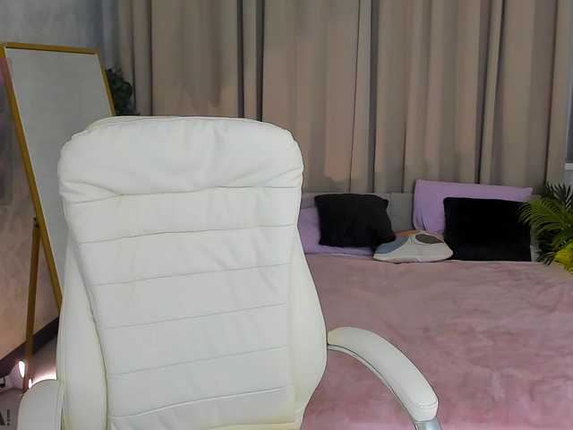 serinella live cam on BongaCams