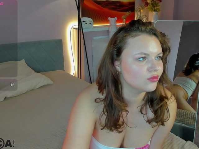 serinella live cam on BongaCams