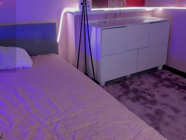 serinella live cam on BongaCams