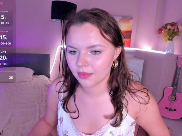 serinella live cam on BongaCams