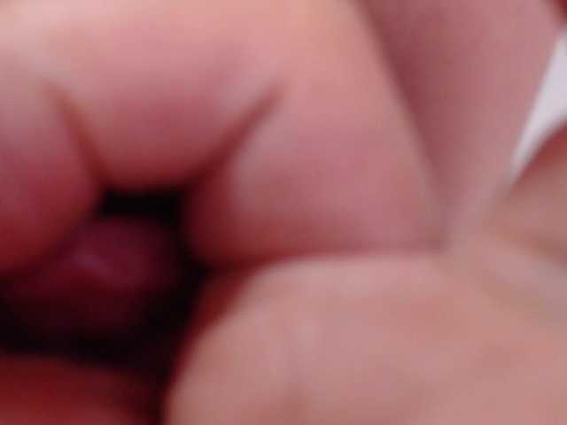 Rebeca-1117 live cam on BongaCams