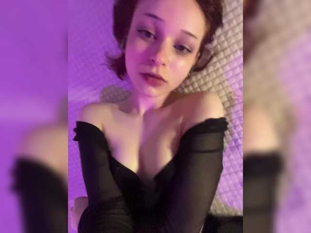 mefidufi live webcam show