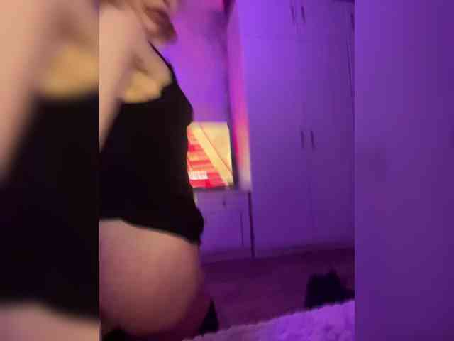 mefydufi's webcam live show