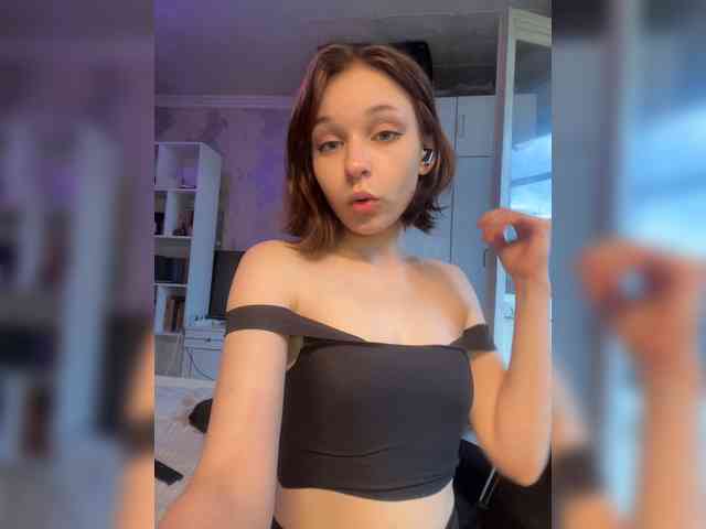 mefydufi Live Webcam on BongaCams