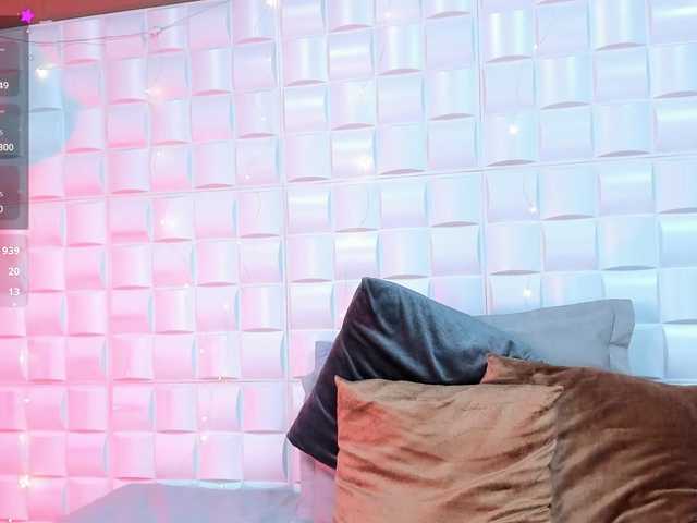Ambermilf live cam on BongaCams