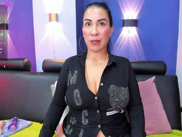 Ambermilf webcam