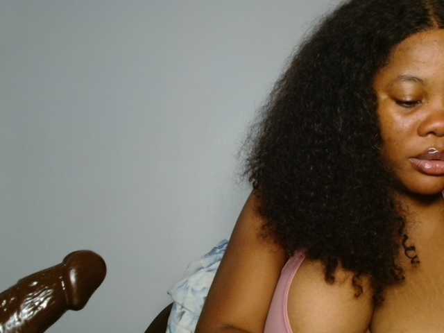 Malia8891 live cam on BongaCams