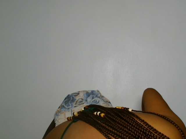 Malia8891 live cam on BongaCams