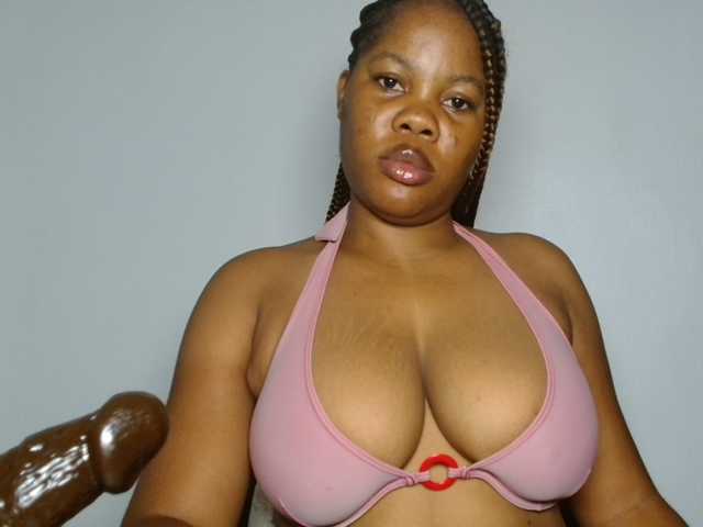 Malia8891 live cam on BongaCams