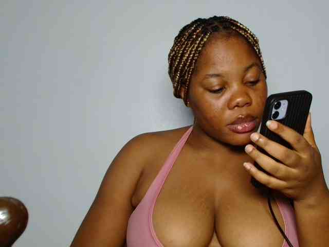 Malia8891 webcam