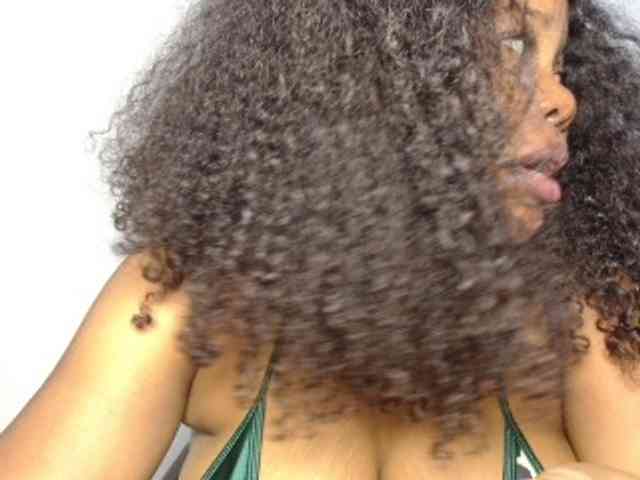 Malia8891 webcam
