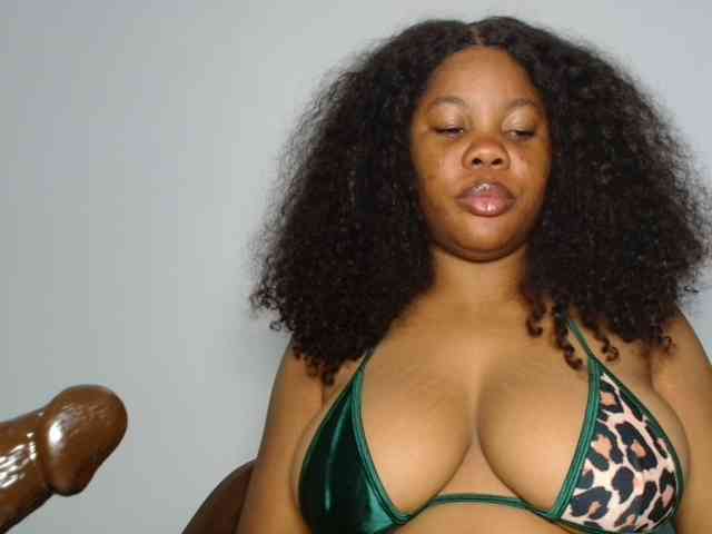 Malia8891 webcam