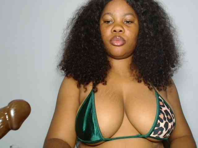 Malia8891 webcam