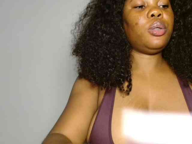 Malia8891 webcam