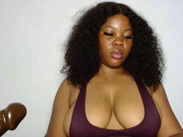 Malia8891 webcam